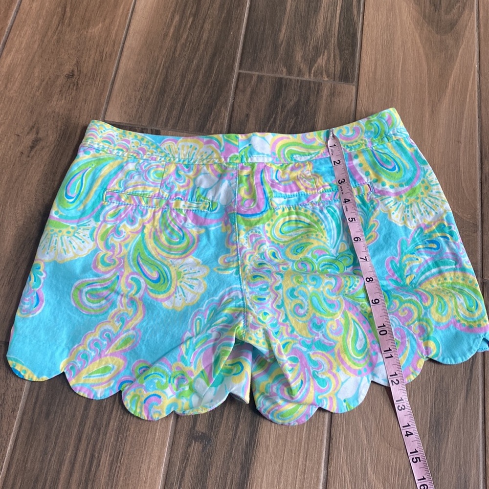 Lilly Pulitzer The Buttercup scallop hem shorts 2 - Picture 7 of 8